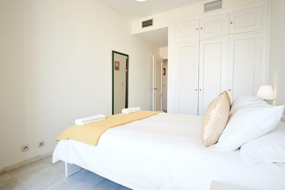 San Jacinto Triana Suite By Valcambre Sevilla Exterior foto