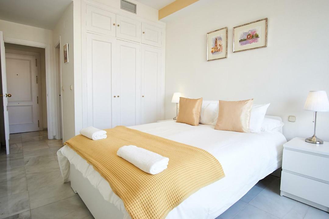 San Jacinto Triana Suite By Valcambre Sevilla Exterior foto